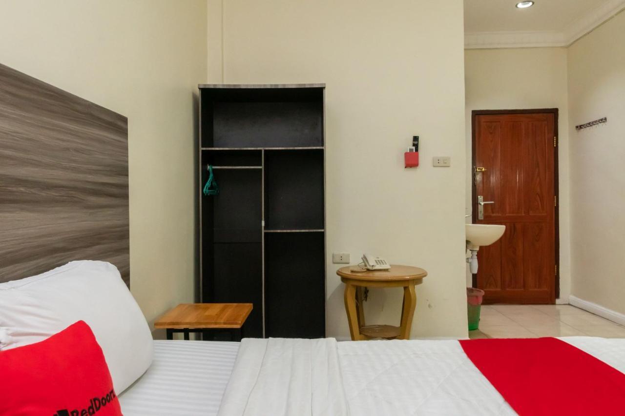 Hotel Reddoorz @ Pematangsiantar Exteriér fotografie